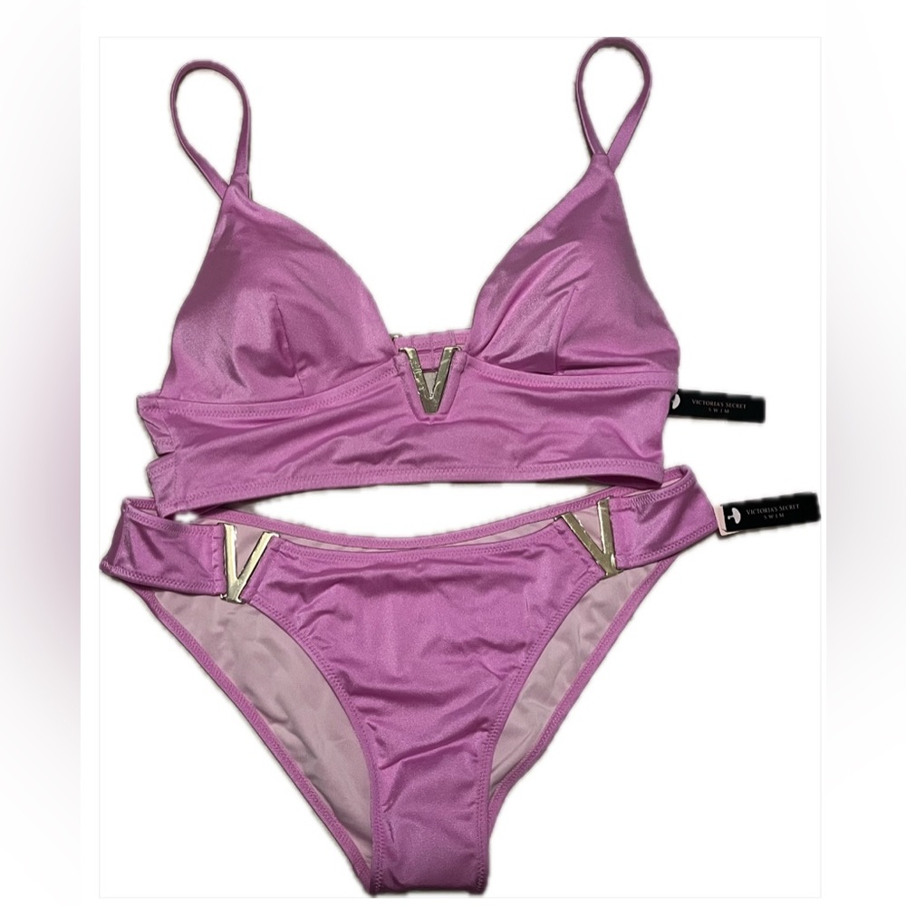 Victoria’s Secret Pink “V” Bathing Suit 🌸